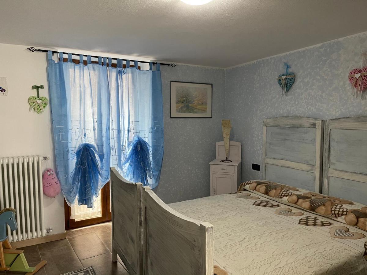 La Casa Di Pucci Nel Borgo Affrescato Di Parlasco Cortenova Eksteriør bilde